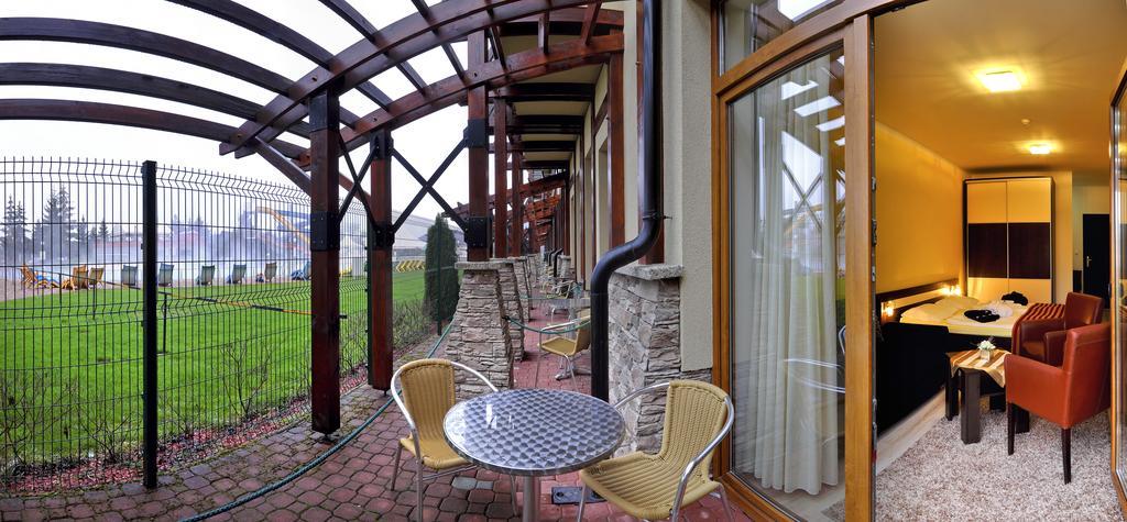 Luxury Apartment Kristof Besenova Exterior photo